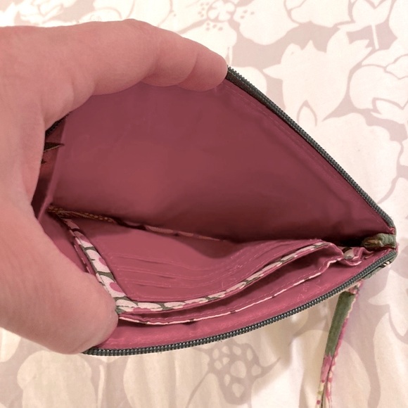 Vera Bradley Wristlet Wallet NWOT 🌺 - Picture 6 of 6